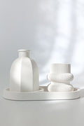Minimal Taş Tozu Vazo, Oluklu Tealight Mumluk ve Tepsi Seti – Modern Dekoratif 3’lü Set DKR0024
